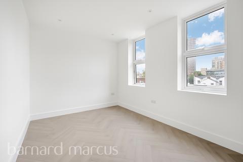 2 bedroom flat to rent, High Street, CROYDON