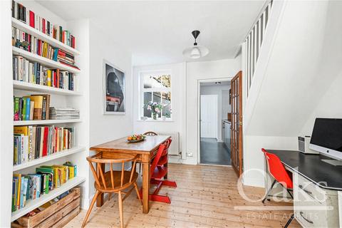 2 bedroom end of terrace house for sale, Gloucester Road, Croydon