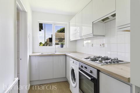 undefined, Bunbury Way, Epsom