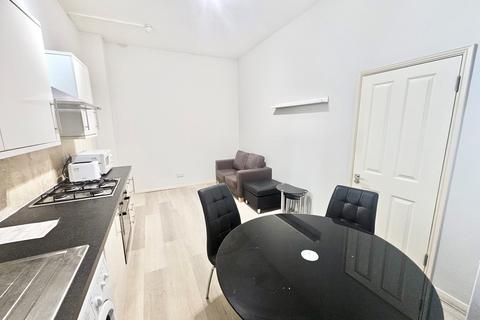 1 bedroom flat to rent, Aldrington Road, Furzedown, Streatham