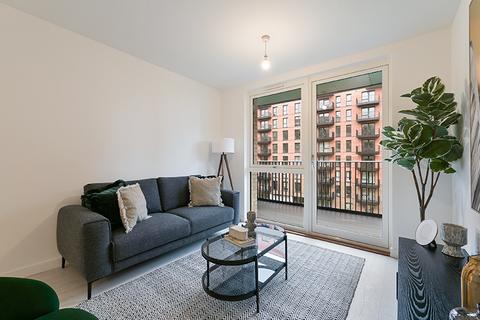 2 bedroom apartment to rent, Farine Avenue, HAYES