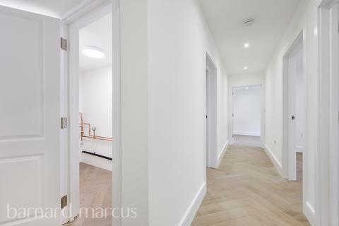 2 bedroom apartment to rent, High Street, CROYDON