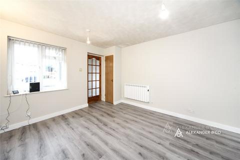 2 bedroom terraced house to rent, Readers Close, Readers Close LU6