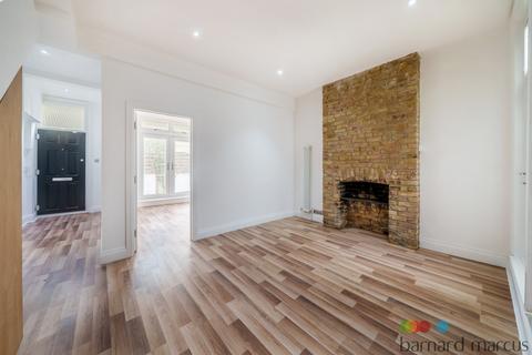 2 bedroom house to rent, Falcon Grove, London