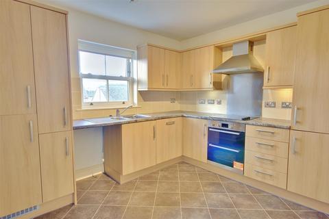 2 bedroom apartment to rent, Temple Close, Huntingdon