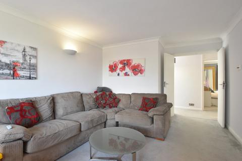 2 bedroom apartment to rent, Stroudwater Park, WEYBRIDGE, KT13