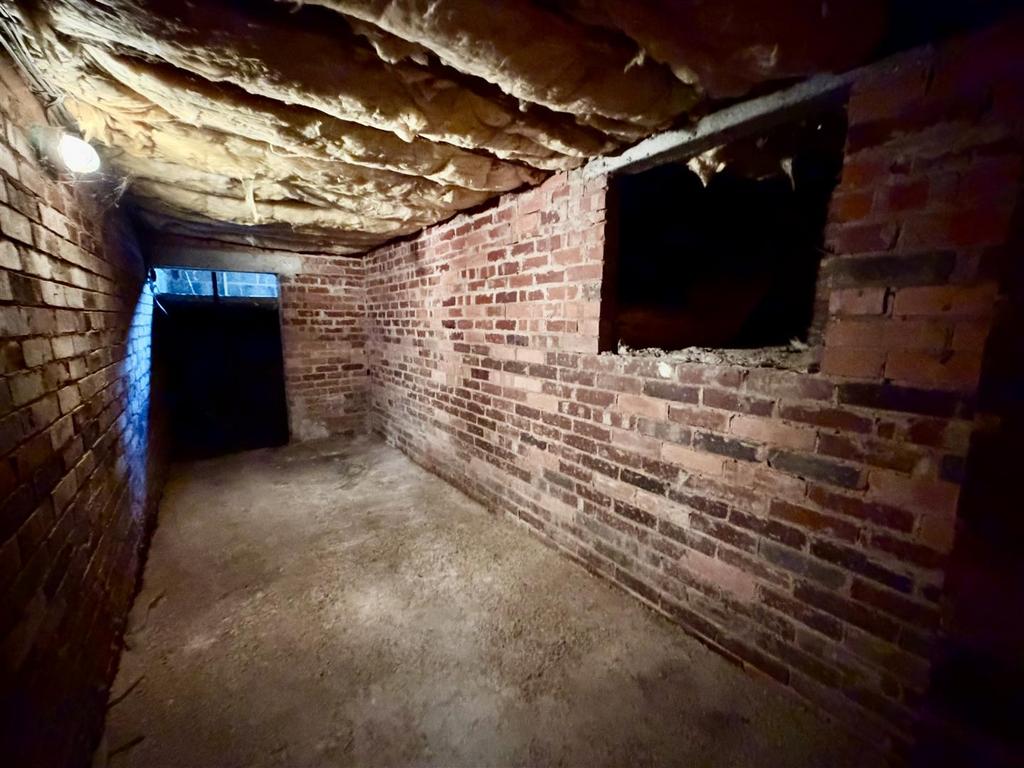 Cellar store