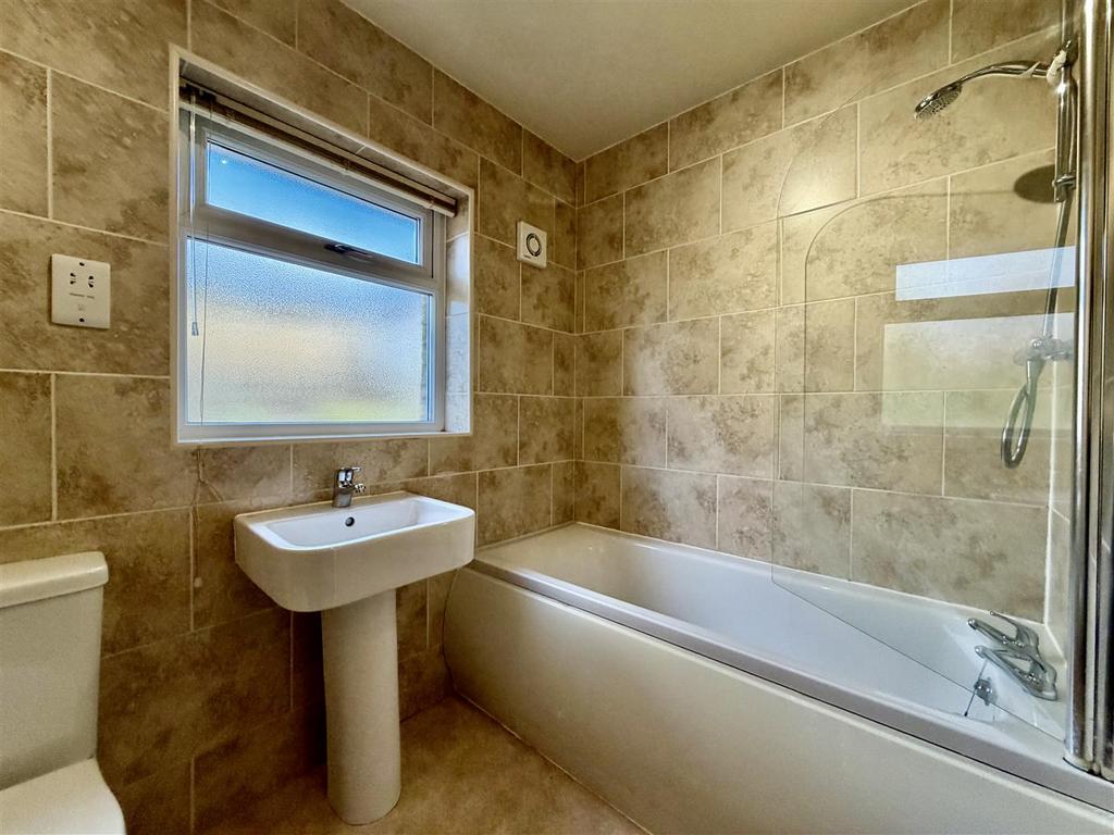 Family bathroom