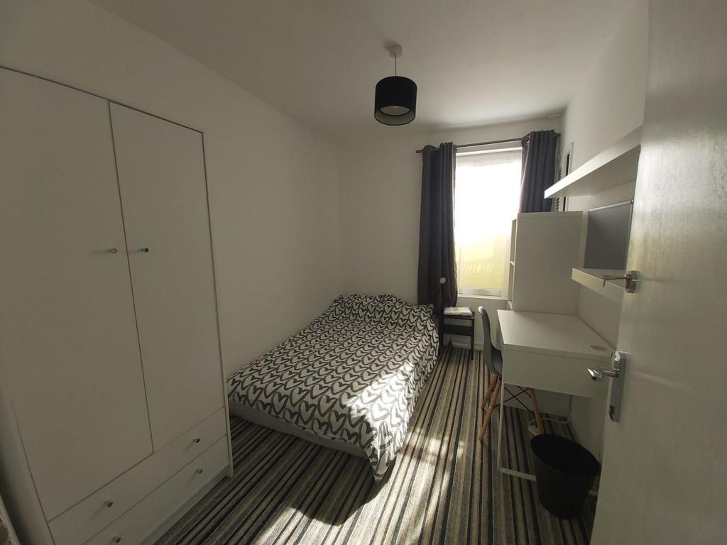 Bed 2
