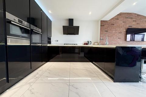 undefined, Hall Wood Road, Burncross, S35
