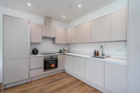 undefined, Lakeside Close, Staines Upon Thames
