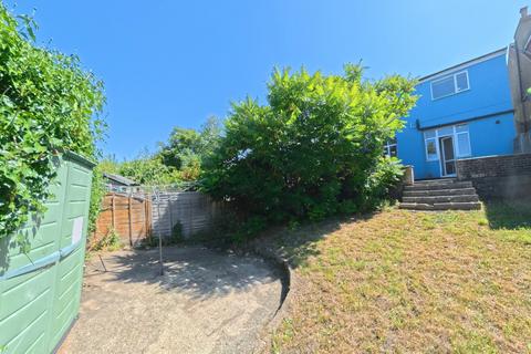 5 bedroom terraced house to rent, Mafeking Road, Brighton BN2
