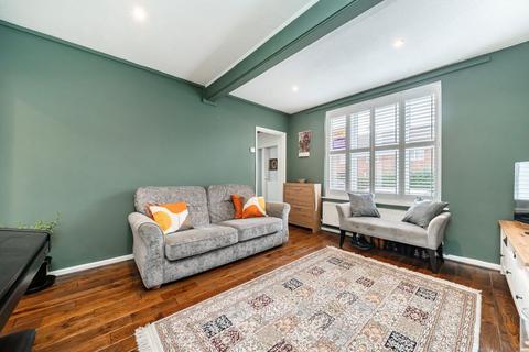2 bedroom semi-detached house for sale, Homefarm Road, London W7