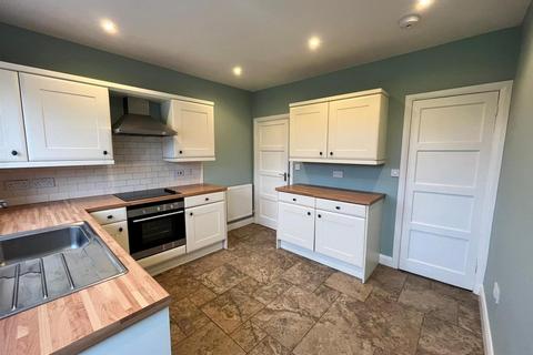 3 bedroom house to rent, Dicklow Cob, Macclesfield SK11