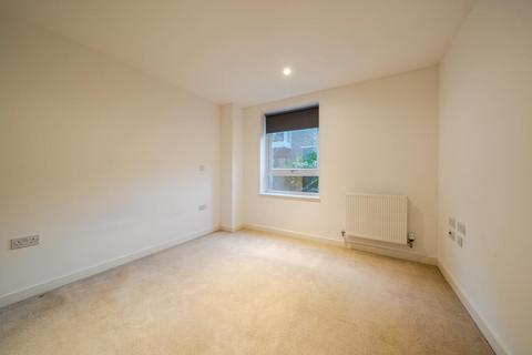 1 bedroom flat for sale, Howard Road, Stanmore HA7