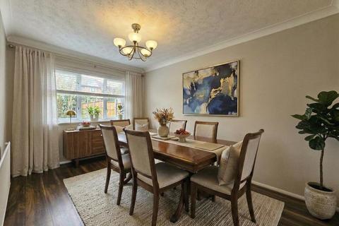 undefined, Birchtree Close, Bowdon, Altrincham