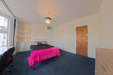 5 bedroom terraced house to rent, Caledonian Road, Brighton BN2