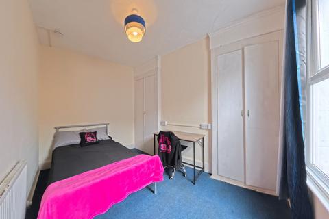 5 bedroom terraced house to rent, Caledonian Road, Brighton BN2