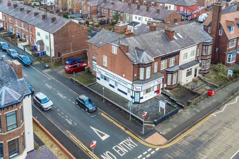 3 bedroom end of terrace house for sale, Chorley Road, Swinton,, Manchester