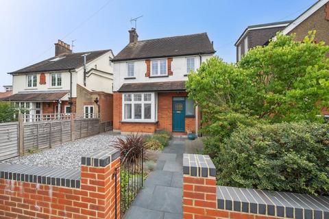3 bedroom detached house to rent, Wentworth Road,  Barnet,  EN5