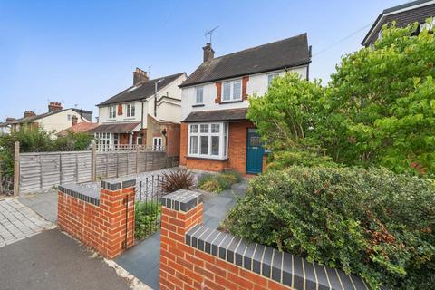 3 bedroom detached house to rent, Wentworth Road,  Barnet,  EN5