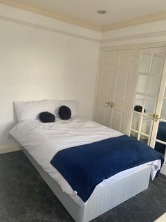 House share to rent, Vicarage Road, WATFORD