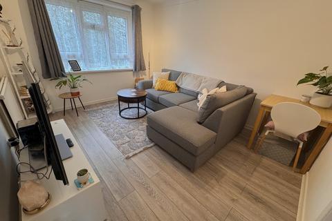 2 bedroom apartment for sale, Selkirk Close, Wimborne, BH21