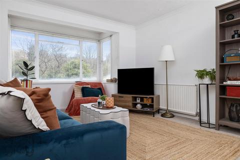 2 bedroom flat for sale, London Road, Preston, Brighton