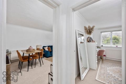 2 bedroom flat for sale, London Road, Preston, Brighton