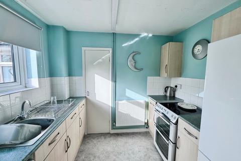undefined, Weavers Gardens, Farnham GU9