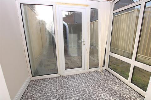 2 bedroom terraced house for sale, St. James Park Road, St James