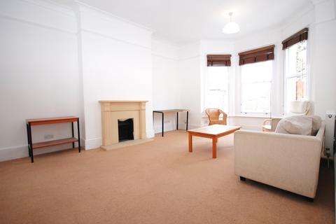 3 bedroom apartment to rent, Cranworth Gardens, London SW9