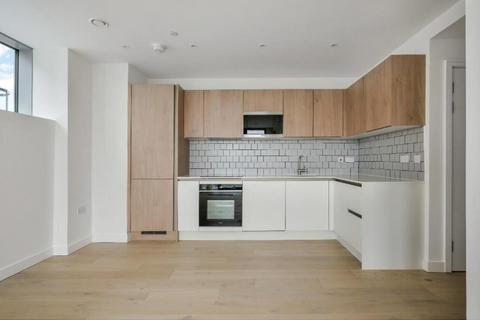 2 bedroom apartment to rent, Clarendon Road, WATFORD