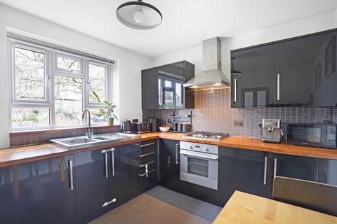 2 bedroom maisonette for sale, Dartmouth Road, Forest Hill, London, SE23