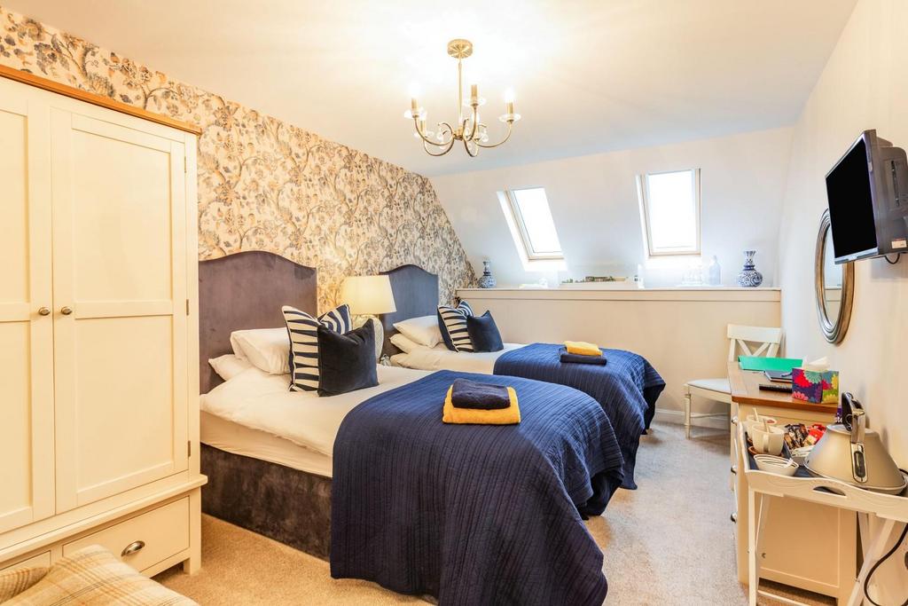 Guest Suite.jpg