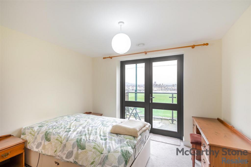 8680404-interior04.jpg