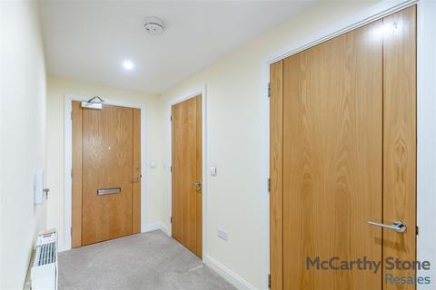1 bedroom apartment for sale, The Wickets, Kirkgate, Settle, BD24 9FN