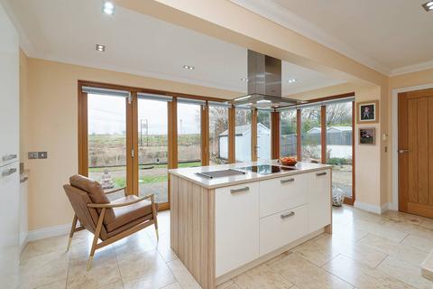undefined, Siennas Cottage Townhead Of Auchentiber, Auchentiber, Kilwinning, KA13 7RR