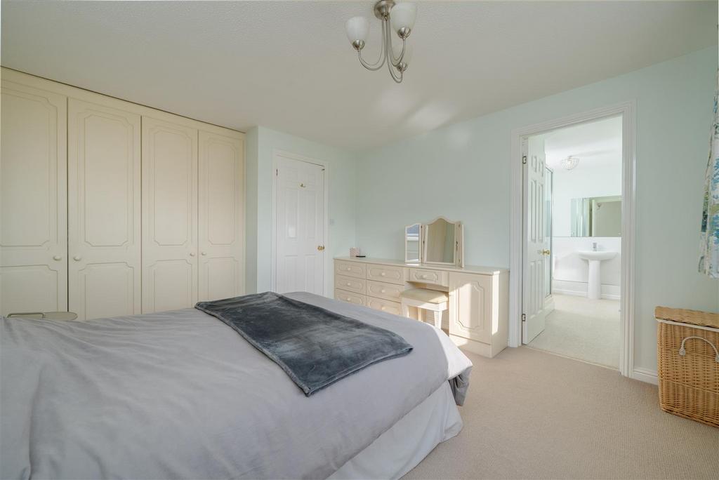 32 Gleneagles Way-18.jpg