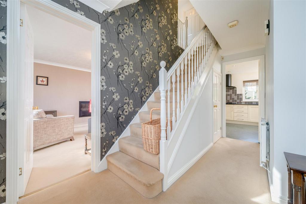 32 Gleneagles Way-16.jpg