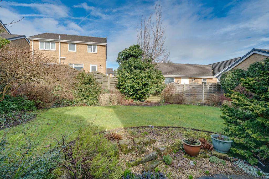 32 Gleneagles Way-14.jpg