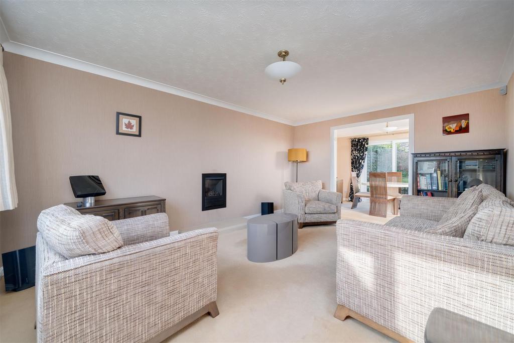 32 Gleneagles Way-22.jpg