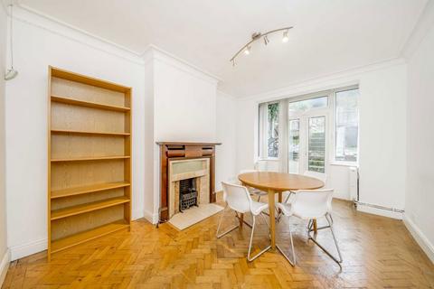 5 bedroom semi-detached house to rent, Valleyfield Road, London SW16