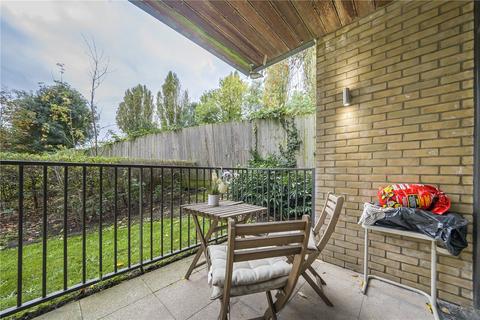 undefined, Frazer Nash Close, Isleworth