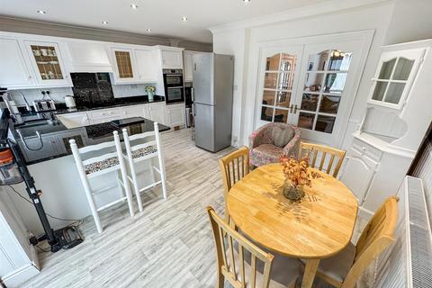 undefined, Woodlands Avenue, Corby NN17