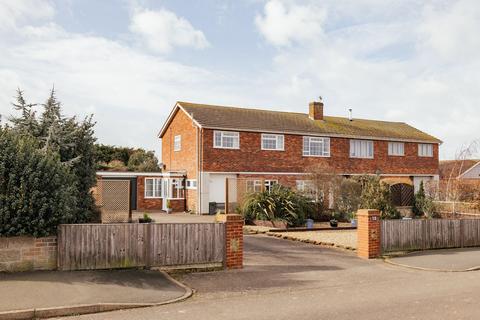 4 bedroom semi-detached house for sale, Seaside Living in Hunstanton