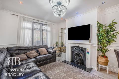 2 bedroom terraced house for sale, Stanhope Road, Dagenham, RM8