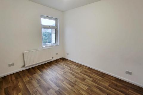 1 bedroom flat to rent, Lincoln Road, ENFIELD