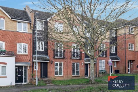 undefined, Plomer Avenue, Hoddesdon, Herts