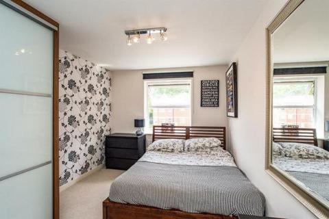 undefined, Walton Road, BUSHEY